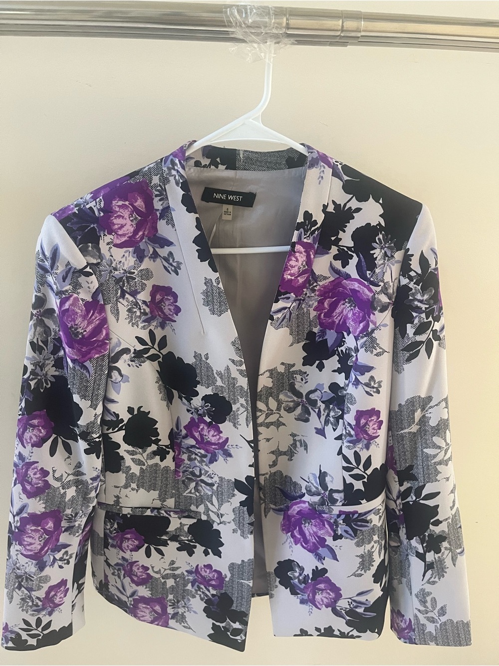 Nine West White Floral Blazer with Purple and Black Print